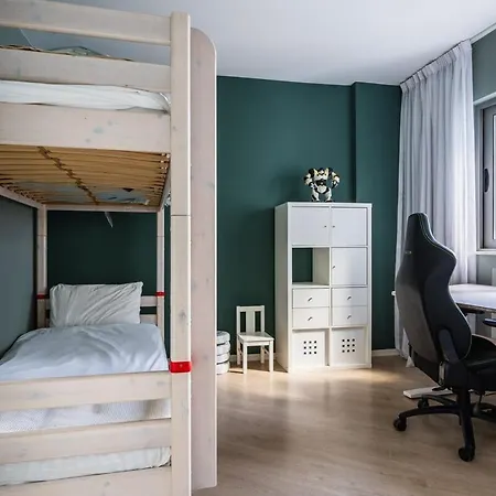 Luxury Family Penthouse In דירה ניקוסיה